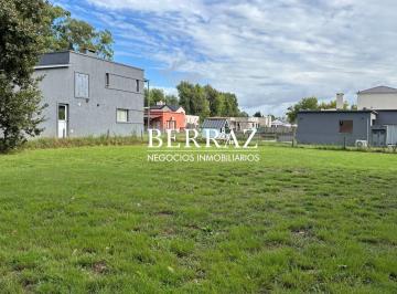 Terreno · 720m² · Lote en Venta de 702 m² Barrio Santa Clara, Manzanares Pilar