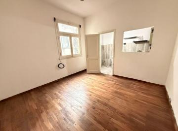 Departamento de 2 ambientes, Balvanera · 2 Ambientes Grandes en Alquiler en Balvanera