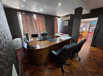 Oficina comercial · 260m² · 7 Ambientes · Oficina en Venta - San Nicolas
