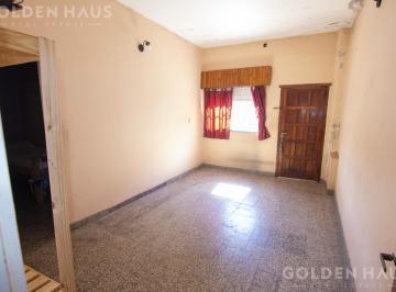 PH · 86m² · 4 Ambientes · Venta PH Tipo Casa 4 Ambientes con Patio en Isidro Casanova