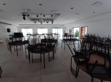 Local comercial de 8 ambientes, Malvinas Argentinas · Av Olivos Al 2100 Salón Para Eventos + Casa (Zona Directv Arena y Olivos Golf)