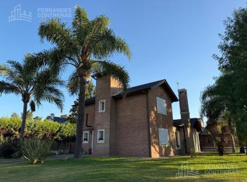 Casa · 150m² · 4 Ambientes · 1 Cochera · Casa en Venta