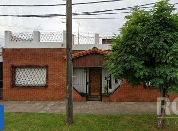 PH · 146m² · 3 Ambientes · PH en Villa Adelina