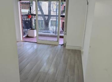 Departamento · 61m² · 4 Ambientes · 1 Cochera · Departamento de Cuatro Ambientes con Cochera Alquiler