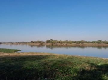 Terreno · 1m² · Vendo Terreno Único Sobre El Río Corriente en Esquina!