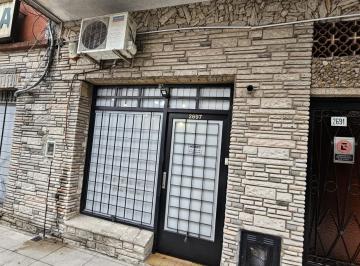 general-san-martin-villa-ballester-alquiler-local-hasta-30-mts · Local Comercial