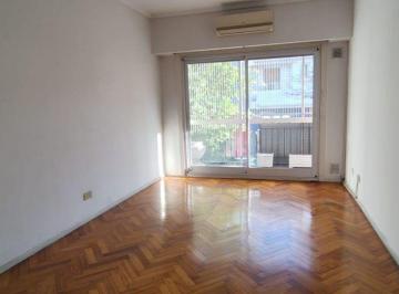 Departamento de 3 ambientes, Villa Pueyrredón · Departamento 3 Amb, Apto Prof. - Patio Cub; Reciclado - Apto Credito - Artigas Al 4800