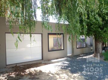 Casa · 100m² · 5 Ambientes · 2 Cocheras · Casa de 5 Ambientes en Venta - Ingeniero Maschwitz