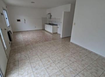 Departamento de 4 ambientes, Córdoba · Departamento en Alquiler Av Donato Álvarez – Excelente Ubicación