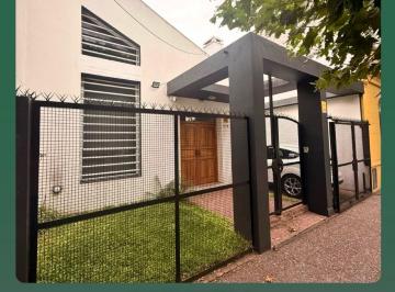 Casa · 140m² · 4 Ambientes · Casa - Lomas de Zamora Este