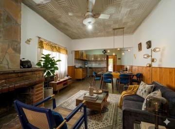 Casa de 7 ambientes, San Rafael · Casa de 3 Dorm. con Amplio Terreno Sobre Calle San Juan Bosco, a 200 m de Av Balloff