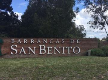 Terreno · 880m² · Terreno 880 m² en Barrio Privado Barrancas de San Benito