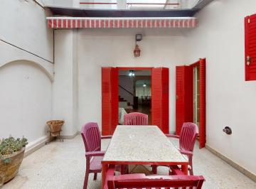 PH · 167m² · 4 Ambientes · 1 Cochera · Venta - PH Estilo Casa 4 Ambientes con Cochera, Patio y Gran Terraza en Belgrano