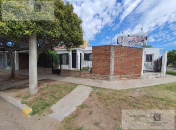 Casa · 170m² · 3 Ambientes · 2 Cocheras · Venta Casa Villa Mercedes San Luis La Ribera Local Comercial Frente Super Europa