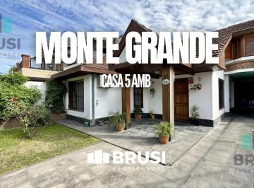 Casa · 260m² · 5 Ambientes · 3 Cocheras · Casa en Venta en Monte Grande - 4 Ambientes