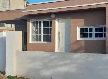 Casa · 91m² · 3 Ambientes · 1 Cochera · Vendo Casa a Estrenar en Valle de Anisacate