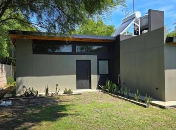 Casa · 800m² · 2 Ambientes · Casa Quinta en Puerto Tirol
