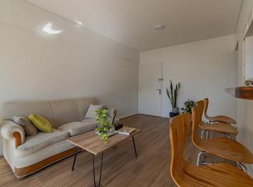 Departamento · 47m² · 2 Ambientes · 1 Cochera · Dos Ambientes con Balcón y Amenities en Almagro