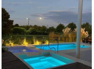 Casa · 600m² · 5 Ambientes · Casa Alquiler 24 Meses Rumenco