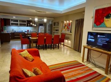 Casa · 891m² · 10 Ambientes · Cf1359 - Amplia Propiedad en Esquina con Casa + Dúplex - Av Lavalle y Cmte. Andresito