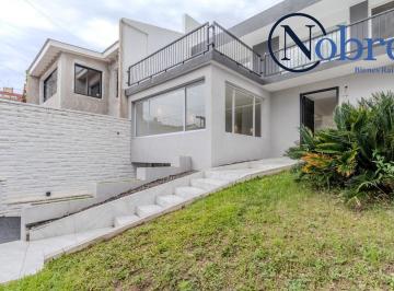 Casa · 362m² · 5 Ambientes · 3 Cocheras · Venta Casa 5 Ambientes en Martinez, San Isidro.
