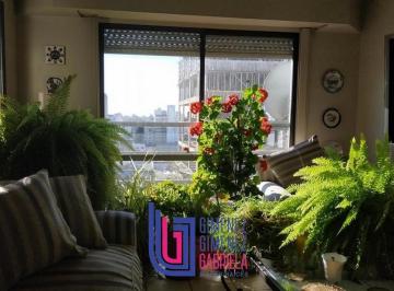 Departamento · 53m² · 3 Ambientes · 1 Cochera · Venta - Semipiso 3 Ambientes con Cochera y Baulera