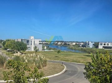Casa · 205m² · 6 Ambientes · 3 Cocheras · Casa en Venta en El Naudir, Escobar, G. B. a. Zona Norte