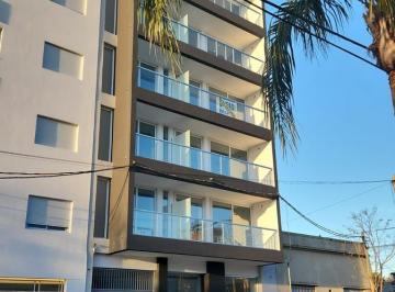 Departamento · 52m² · 2 Ambientes · Semipiso a Estrenar Al Frente