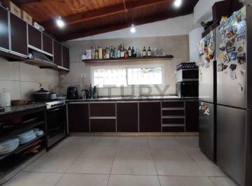 Casa · 92m² · 3 Ambientes · 1 Cochera · Casa en Venta 3 Ambientes S/lote Propio – Villa Udaondo, Ituzaingó
