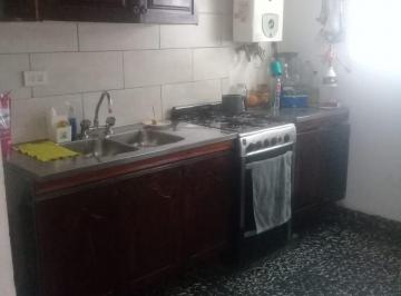 PH de 4 ambientes, San Miguel de Tucumán · Dueña Vende Casa en Planta Alta