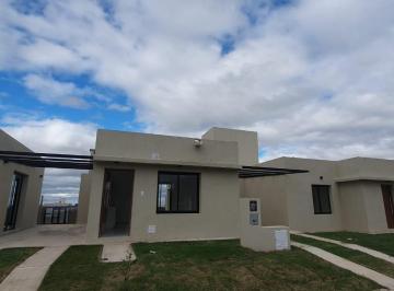 Casa · 55m² · 2 Ambientes · 1 Cochera · Duplex en Venta en Docta 1 Dormitorio
