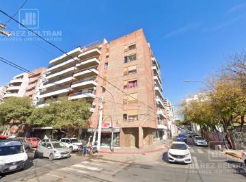 Departamento · 60m² · 4 Ambientes · 2 Dorm. en Alquiler - Barrio Alberdi - Duarte Quiros 1000