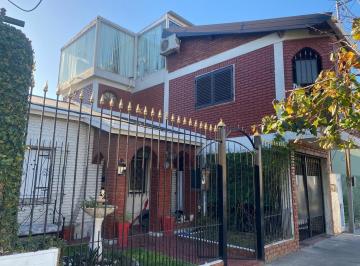 Casa · 500m² · 4 Ambientes · 1 Cochera · Casa en La Plata