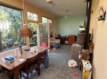 Casa · 148m² · 5 Ambientes · 1 Cochera · Casa en Venta en Boulogne 5 Ambientes Próximo a Estación Oportunidad