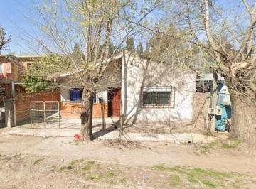 Casa · 120m² · 5 Ambientes · Excelente Propiedad Multifamiliar - Oportunidad