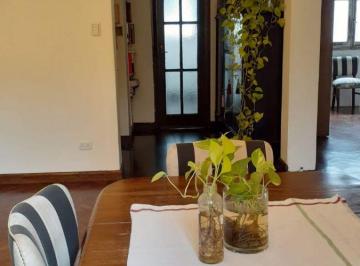 Departamento de 3 ambientes, San Telmo · Hermoso Departamneto de Epoca de 3 Ambientes con Jardines