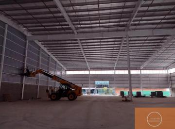Bodega-Galpón de 2 ambientes, General San Martín · Galpón en Alquiler de 7300 m² Ubicado en Villa Granaderos de San Martín
