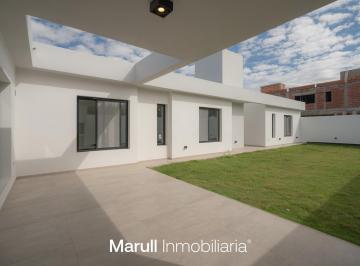 Casa · 166m² · 5 Ambientes · 2 Cocheras · Casa en Venta Campo Chico en Planta Baja 3 Dorm. Estrenar