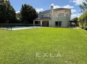 Casa · 345m² · 6 Ambientes · 1 Cochera · Casa en Venta en Las Caletas, Nordelta, Tigre