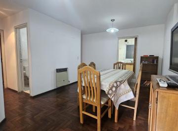 Departamento · 102m² · 4 Ambientes · Dpto. en Venta 2 Dorm. 2 Baños. Living, Comedor Separado, Cocina, Frente 4 Piso Nueva Cordoba
