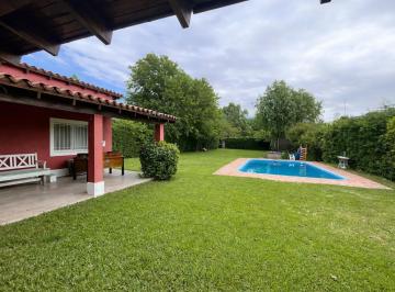 Casa de 3 ambientes, Berazategui · Venta Casaquinta Pileta Parque El Pato