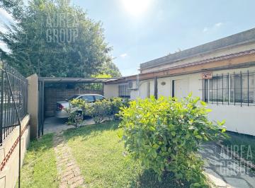 Casa · 110m² · 5 Ambientes · 1 Cochera · Casa en Monte Grande