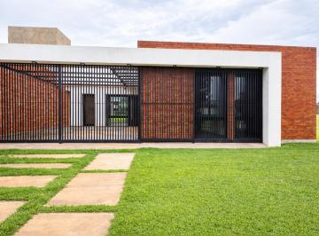 Casa · 174m² · 4 Ambientes · 2 Cocheras · Tejas 4 | Casa a Estrenar 3 Dorm. con Quincho y Cochera