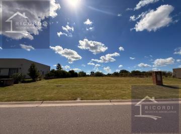 Terreno · 831m² · Lote en Venta San Sebastián Área 1