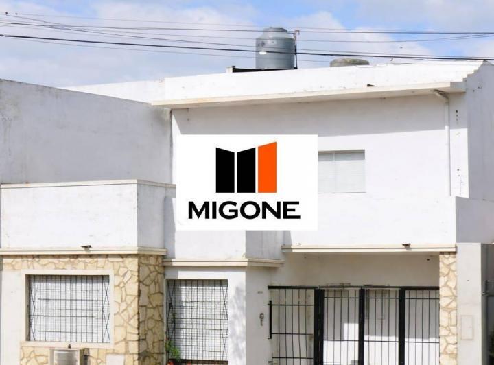 Casa · 228m² · 4 Dormitorios · 1 Cochera