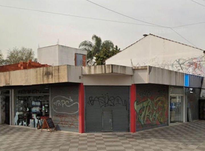 Local comercial · 205m²