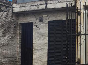 Casa · 38m² · 3 Ambientes · Casa en Sarmiento