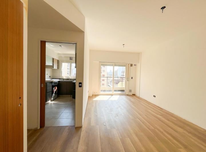 Departamento en Venta de 2 Ambientes en Almagro Sur con Cocina Independiente
