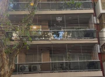 Departamento · 94m² · 4 Ambientes · 1 Cochera · Departamento en Villa Crespo