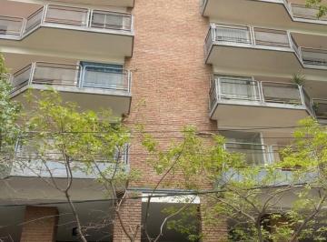 Departamento · 96m² · 4 Ambientes · Alquiler Departamento 3 Dorm. con Cochera y Baulera